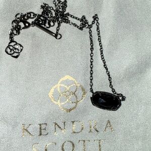 Kendra Scott black Elisa necklace